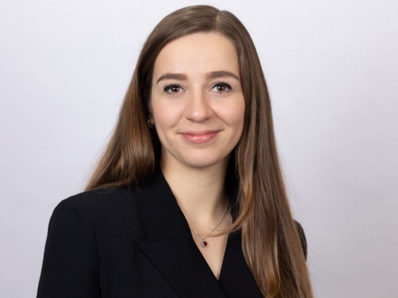 Placement Yasmine van der Straten: Nova School of Business and Economics